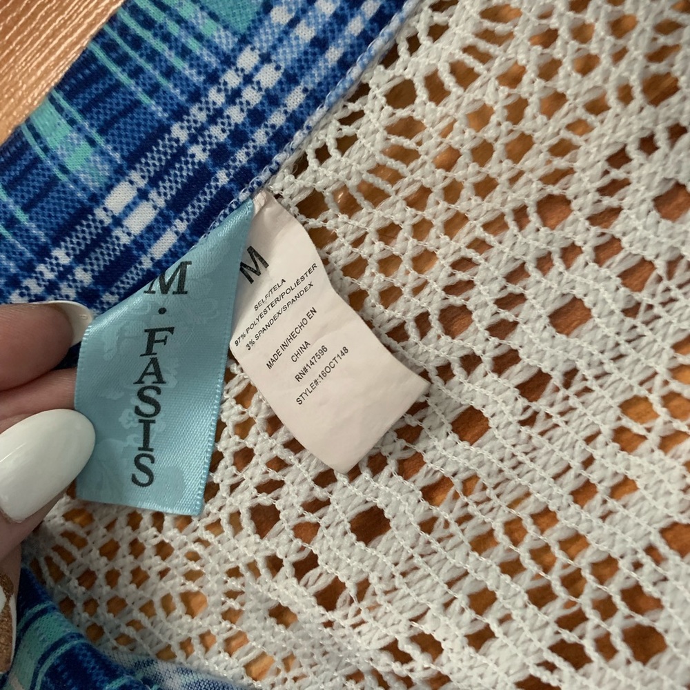 Sleeveless top